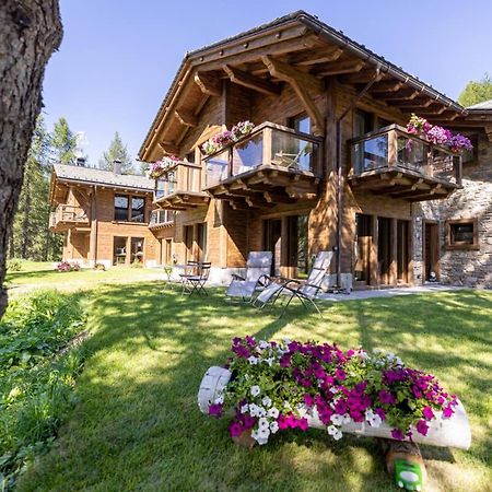 Chalet Imbosc'ché - B&B in beautiful surroundings Livigno Extérieur photo
